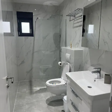 Apartment Blue Sky *